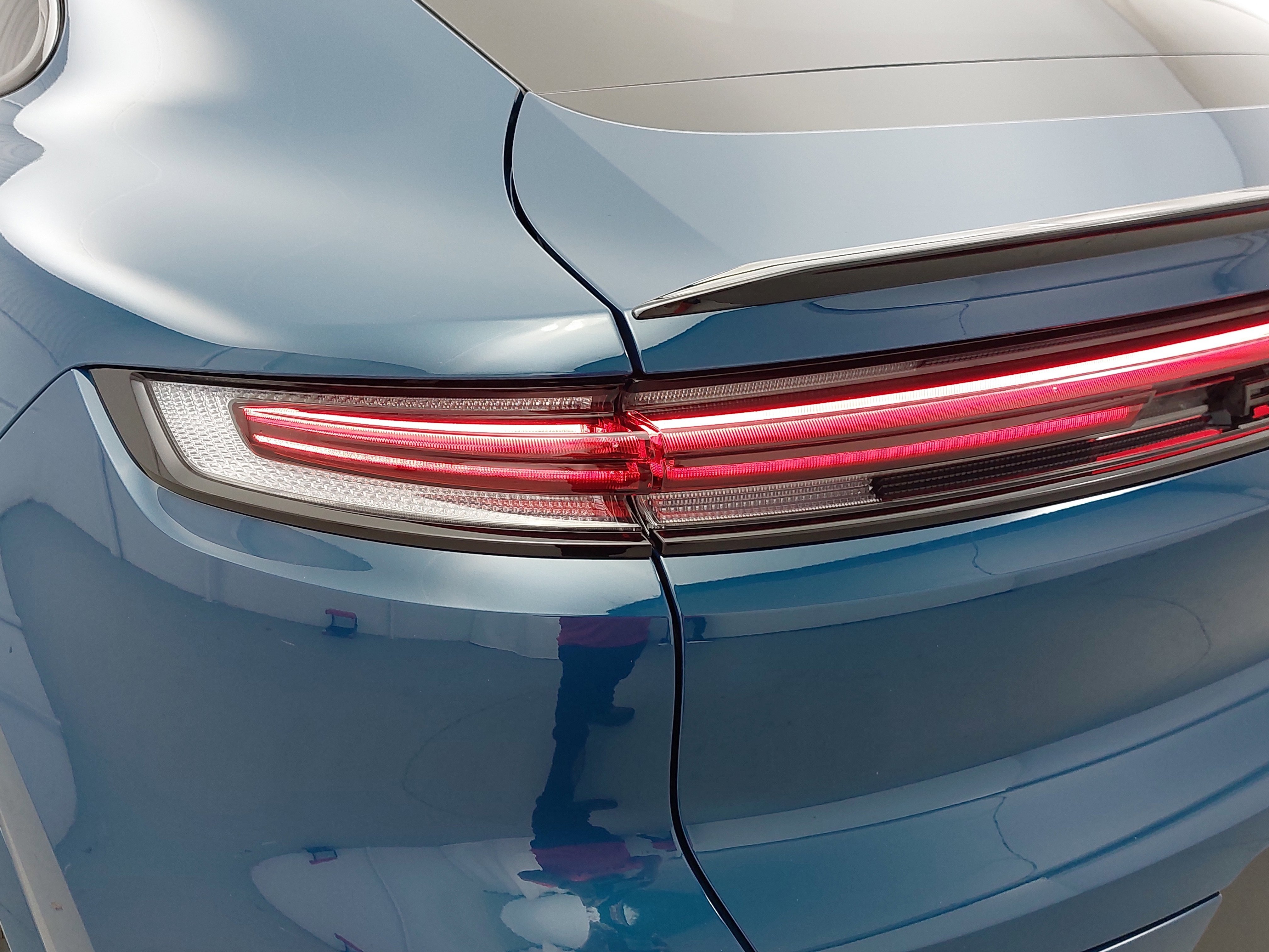 New 2025 Porsche Cayenne E-Hybrid image 36