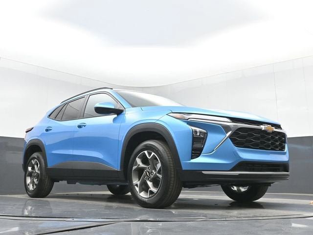 New 2026 Chevrolet Trax LT w/ Driver Confidence Package FWD image 38