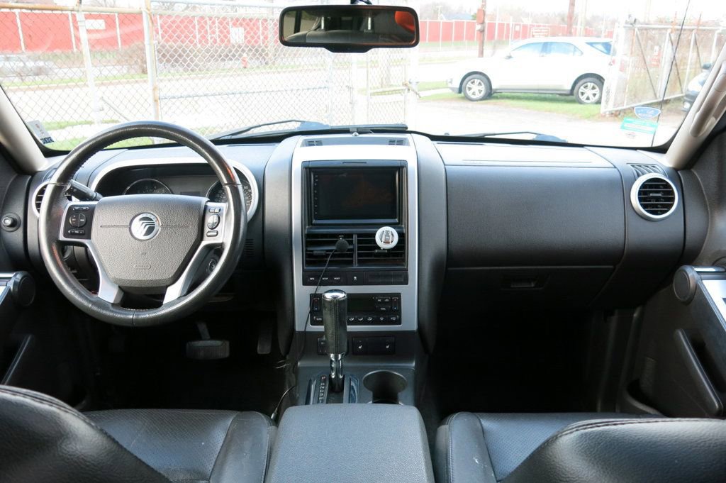 Used 2007 Mercury Mountaineer AWD image 21
