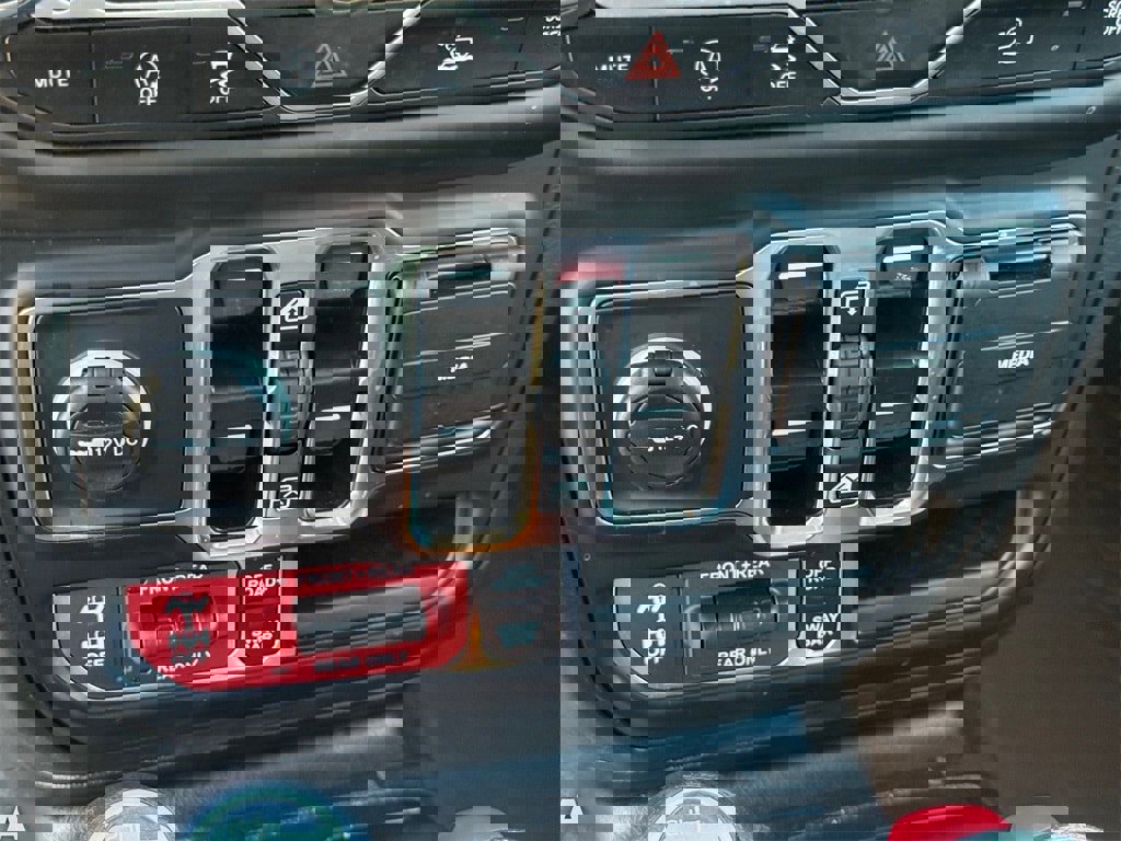 Certified 2023 Jeep Gladiator Rubicon w/ Trailer Tow Package image 23