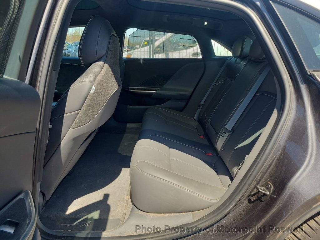 Used 2023 Lucid Air Grand Touring AWD/4WD image 2
