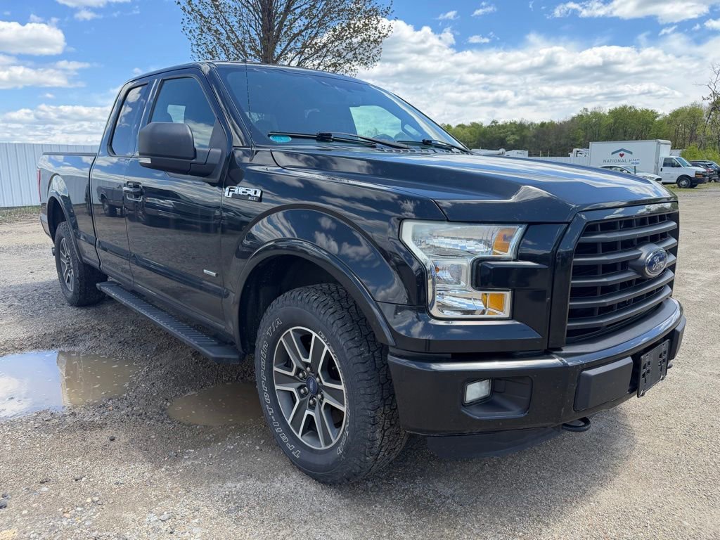 Used 2015 Ford F150 XLT w/ Equipment Group 302A Luxury AWD/4WD image 7