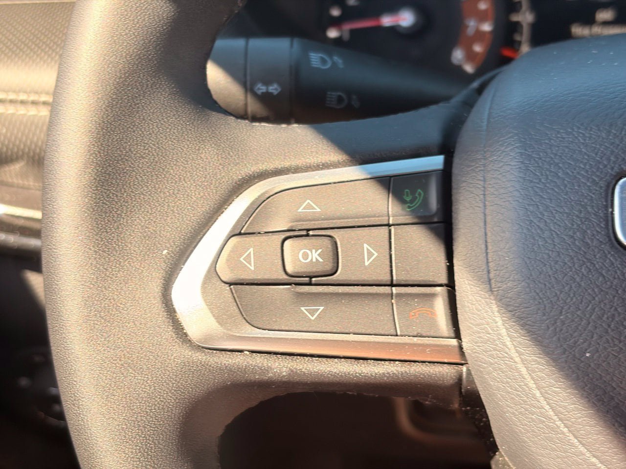 Used 2024 Jeep Compass Latitude w/ Altitude Special Edition AWD/4WD image 27