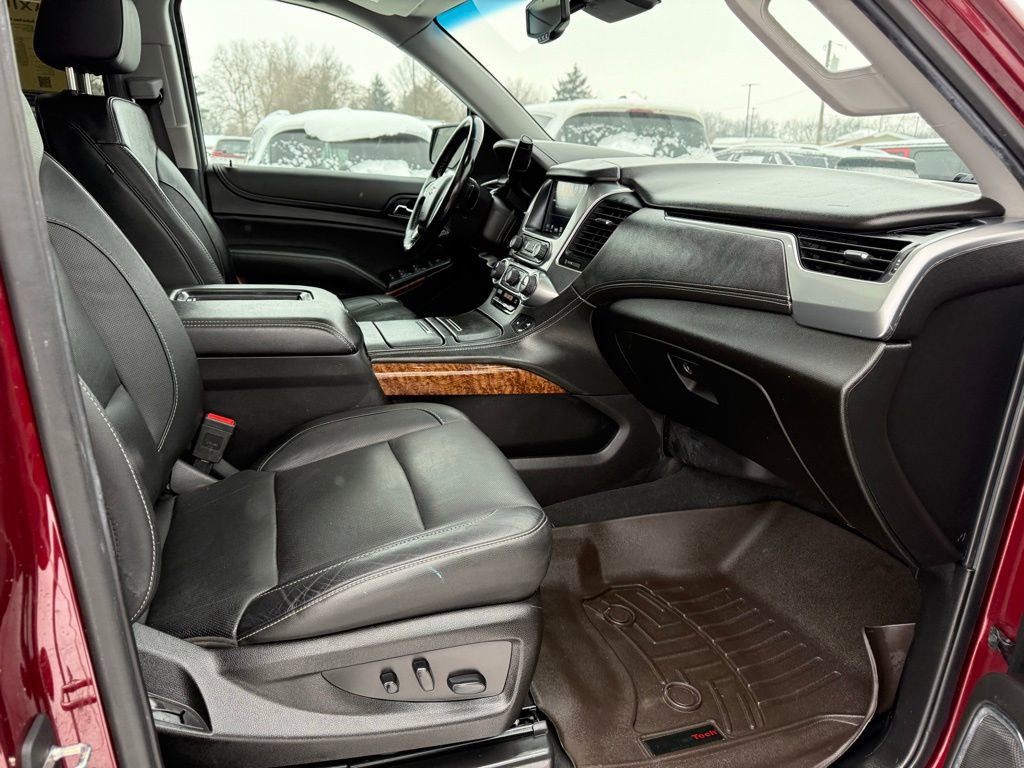 Used 2019 Chevrolet Suburban Premier image 30