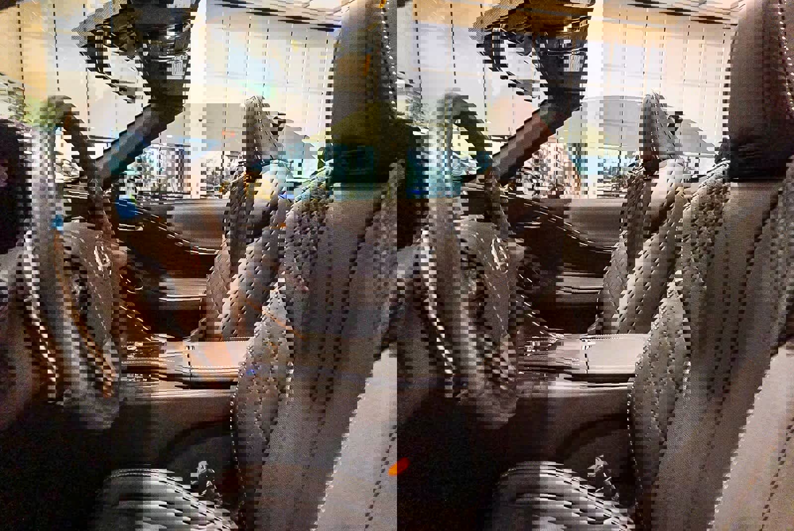 Used 2024 Lexus LC 500 Convertible image 17