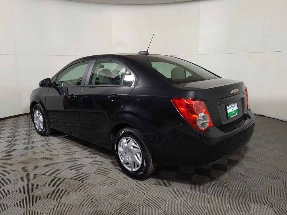 Used 2015 Chevrolet Sonic LS image 3