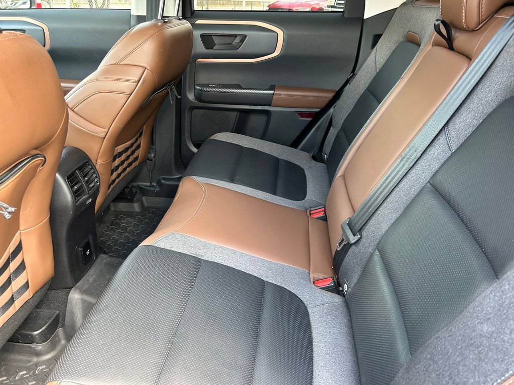 Used 2021 Ford Bronco Sport Outer Banks AWD/4WD image 16