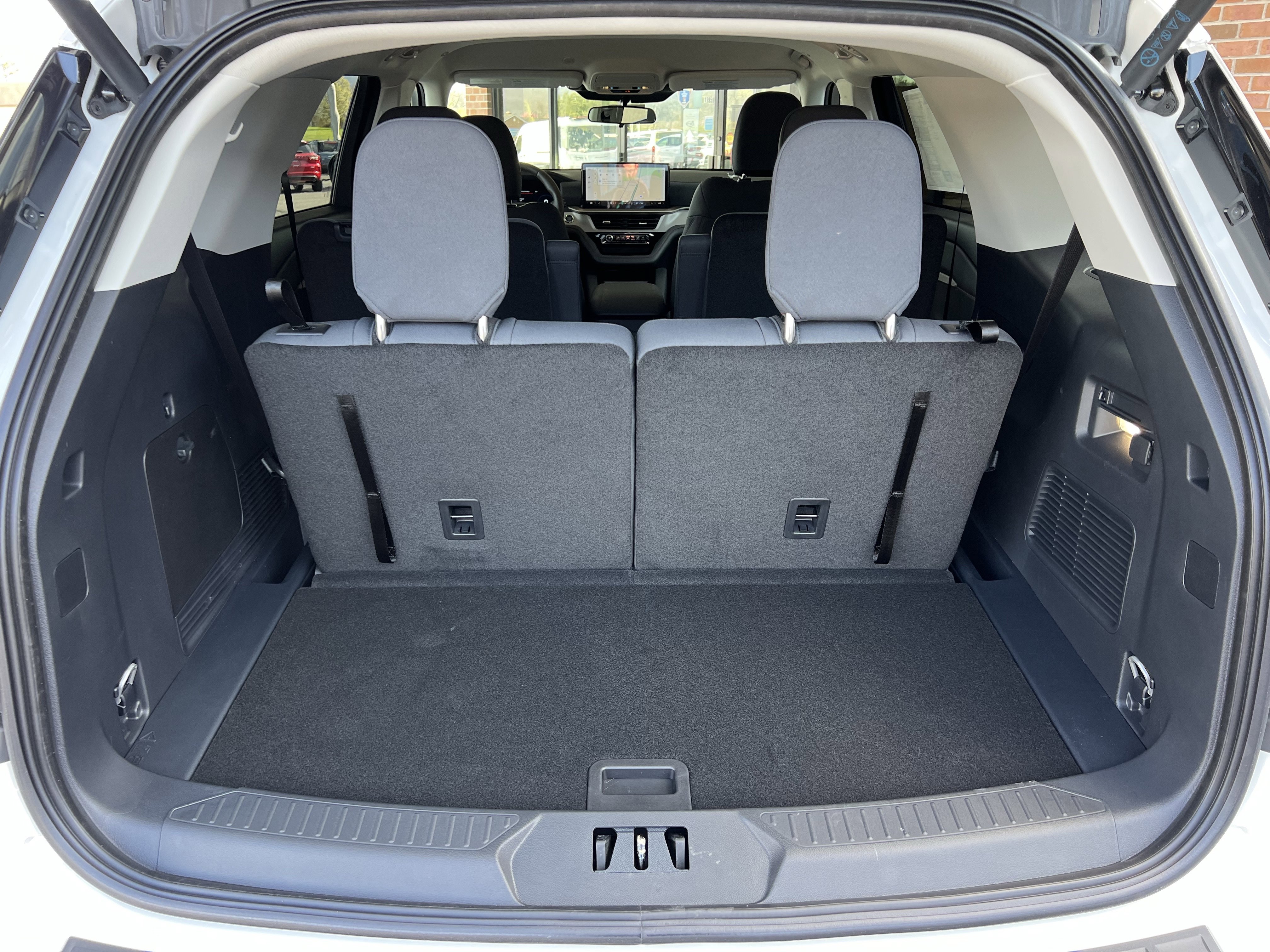 New 2026 Ford Explorer Active AWD/4WD image 41