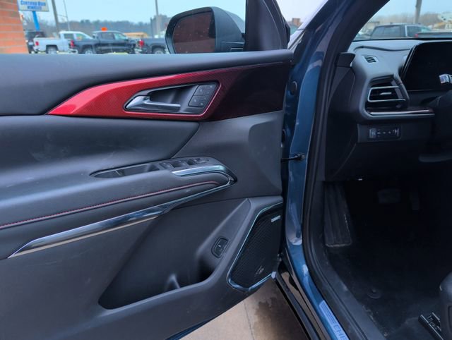 Used 2025 Chevrolet Traverse RS w/ LPO, Floor Liner Package image 13