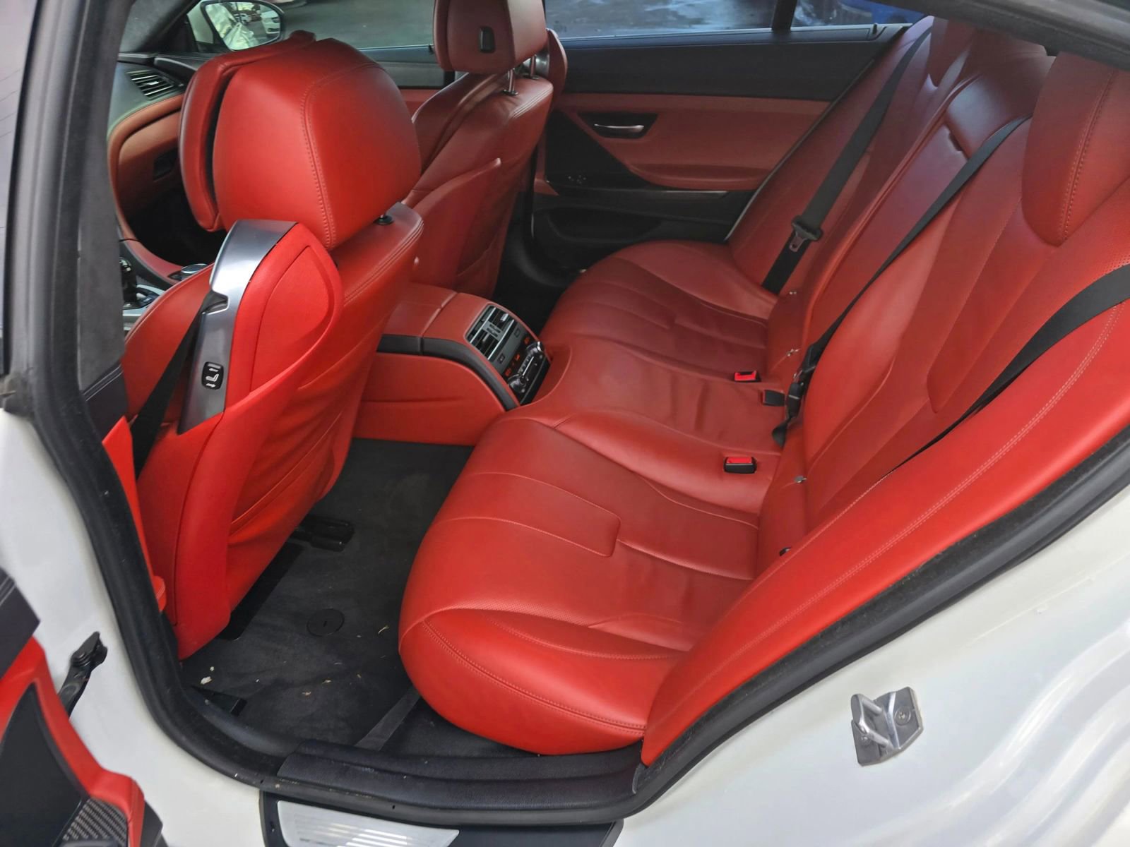 Used 2016 BMW M6 Gran Coupe image 17