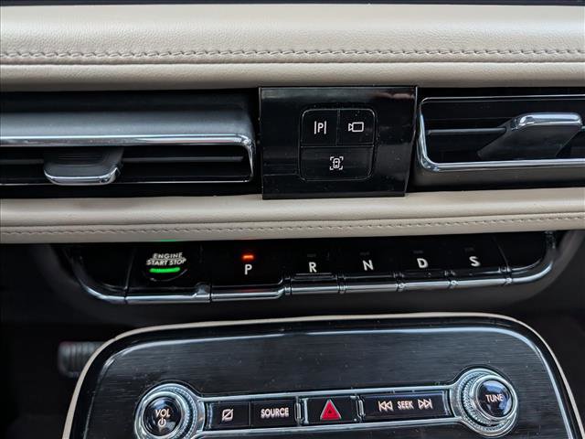 Certified 2022 Lincoln Nautilus Reserve image 36