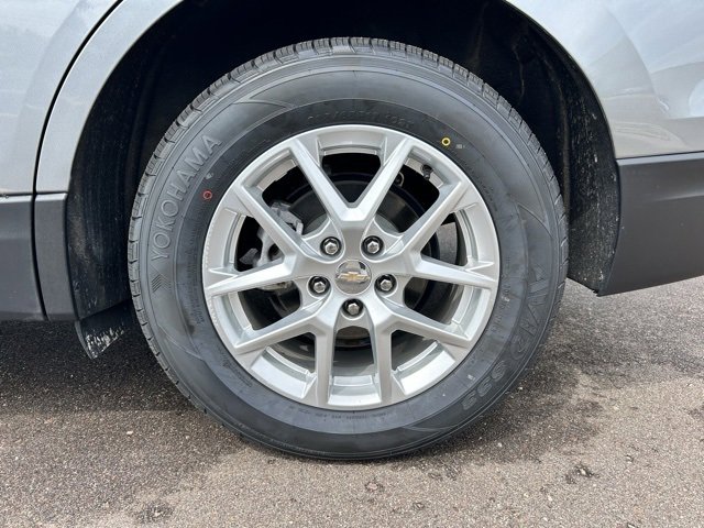 Used 2024 Chevrolet Equinox LT image 9