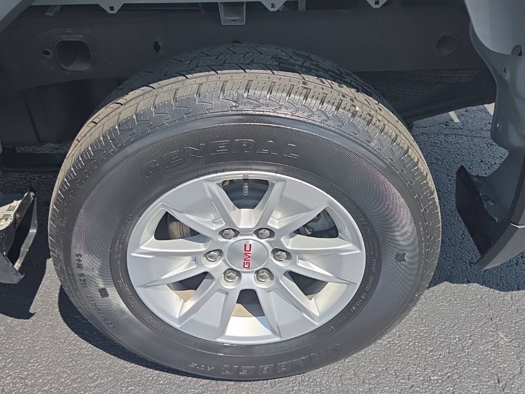 Used 2024 GMC Sierra 1500 SLE AWD/4WD image 10