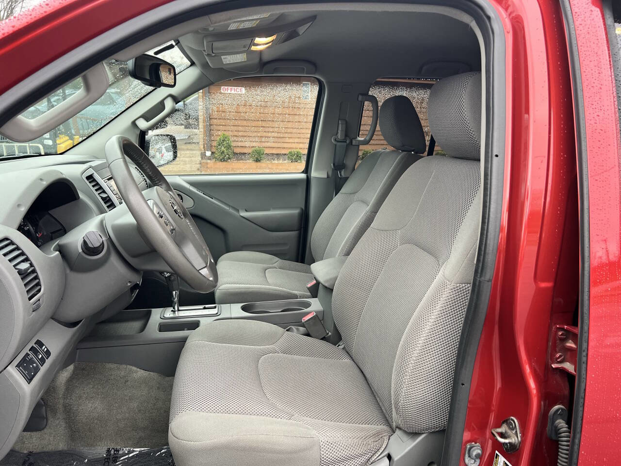 Used 2016 Nissan Frontier SV w/ SV Value Truck Package image 12