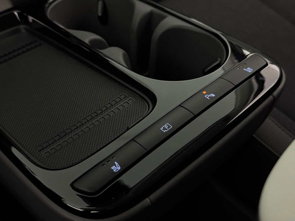 Used 2026 Hyundai Ioniq 5 SE image 19