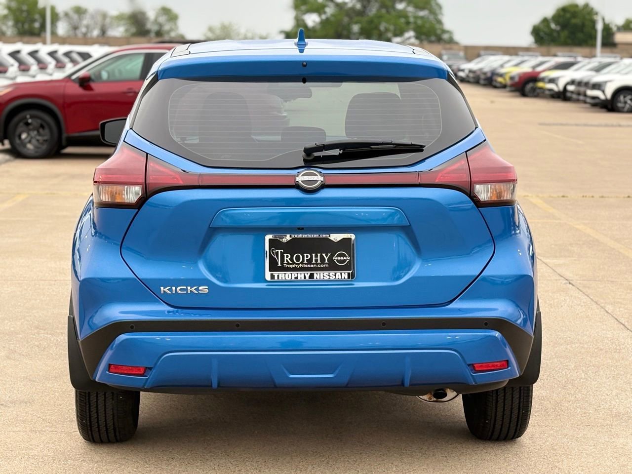 Certified 2024 Nissan Kicks S image 7