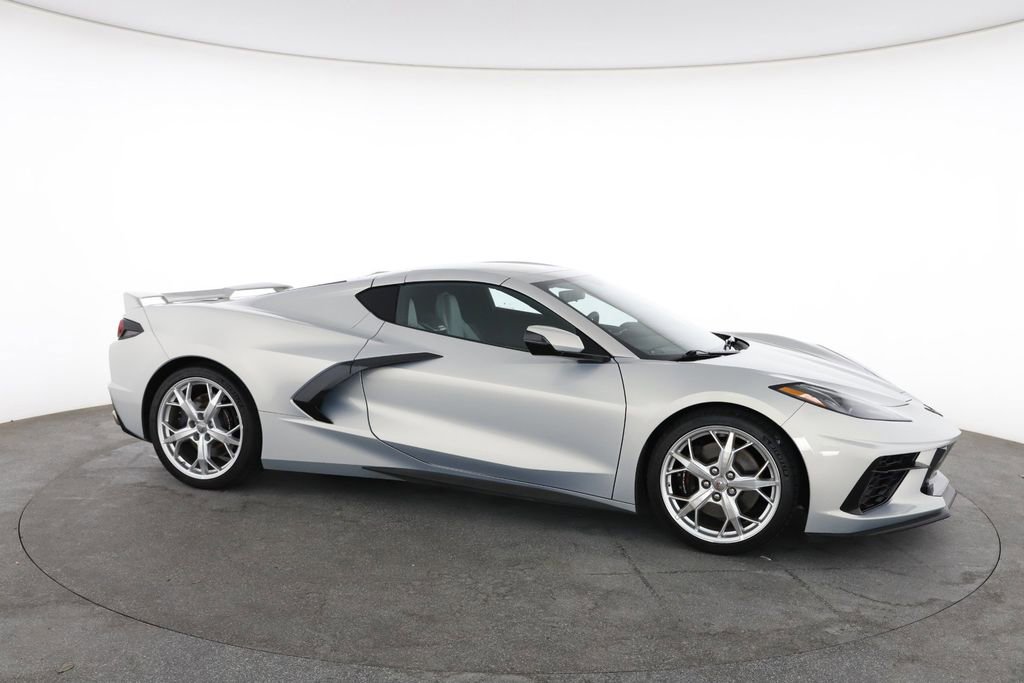 Used 2021 Chevrolet Corvette Stingray Preferred Cpe w/ Z51 Performance Package RWD image 15
