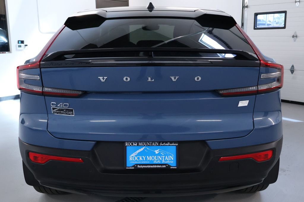 Used 2022 Volvo C40 P8 Recharge Ultimate image 6