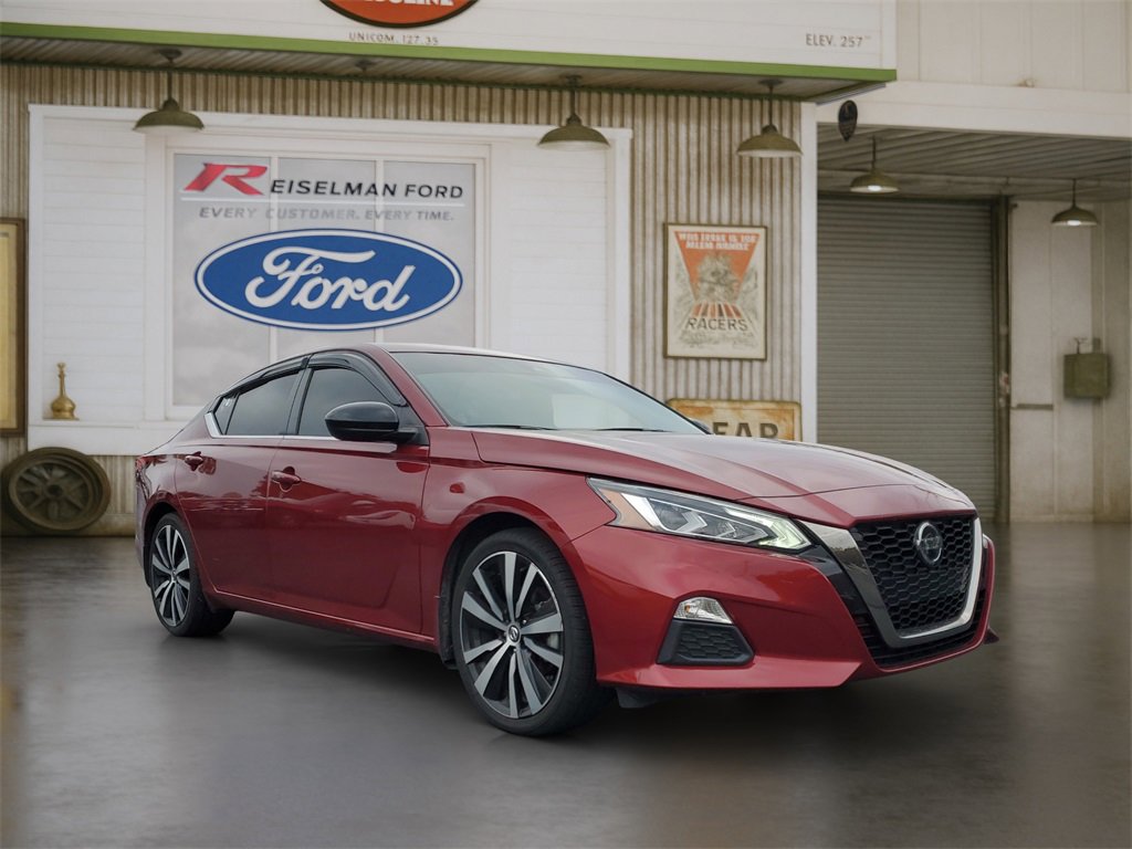 Used 2022 Nissan Altima 2.5 SR