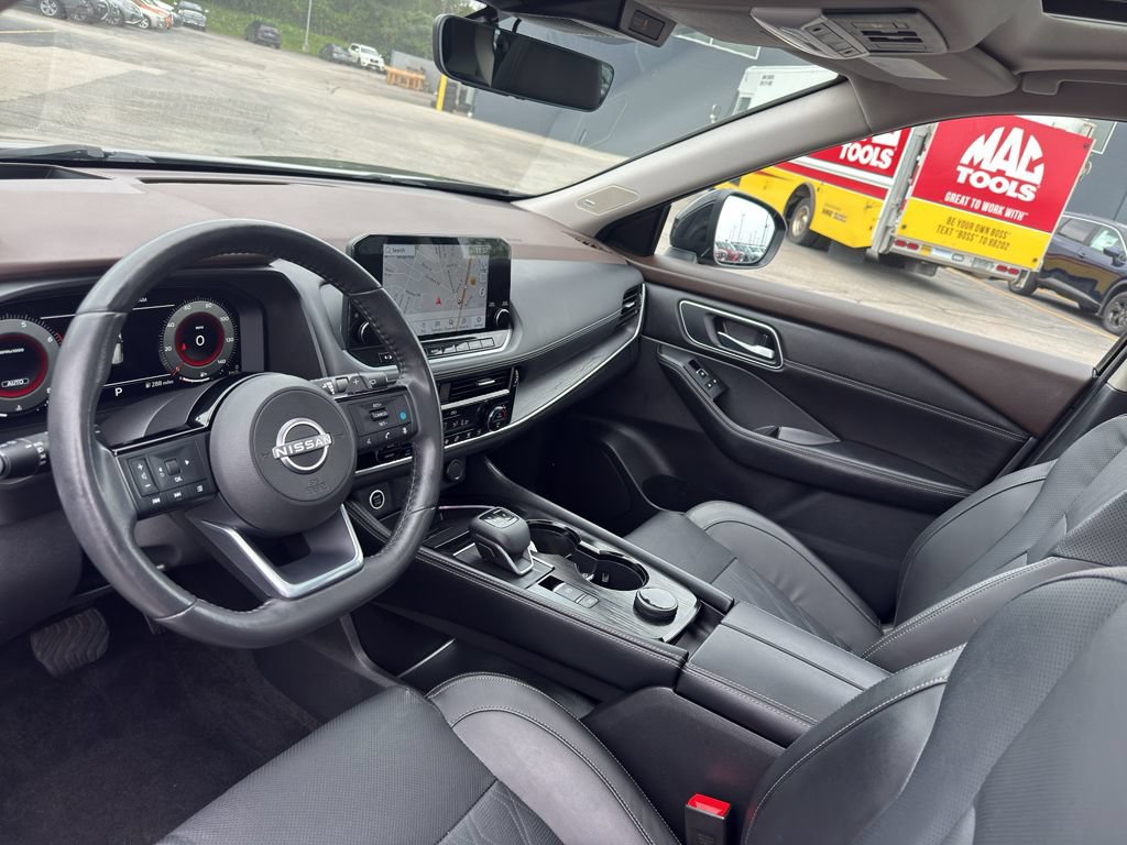 Certified 2023 Nissan Rogue Platinum w/ Platinum Premium Package AWD/4WD image 25