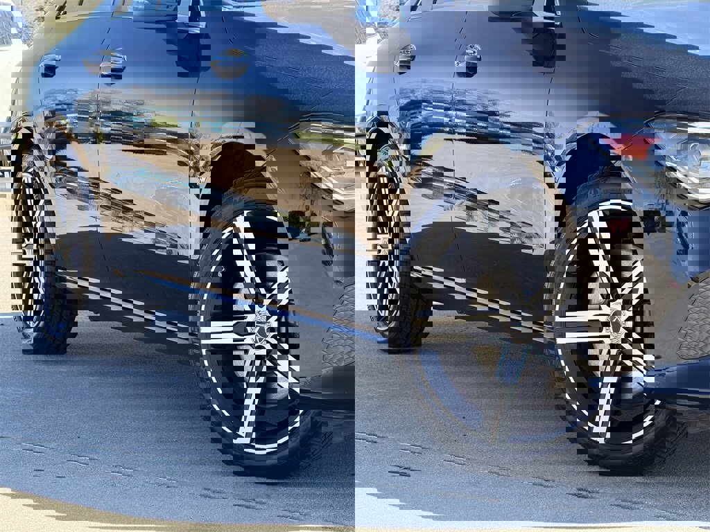 Used 2023 Mercedes-Benz CLA 250 image 11