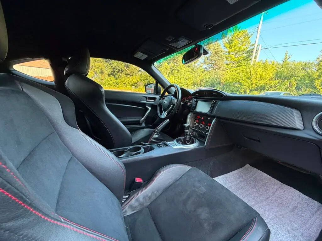 Used 2016 Subaru BRZ Limited RWD image 8
