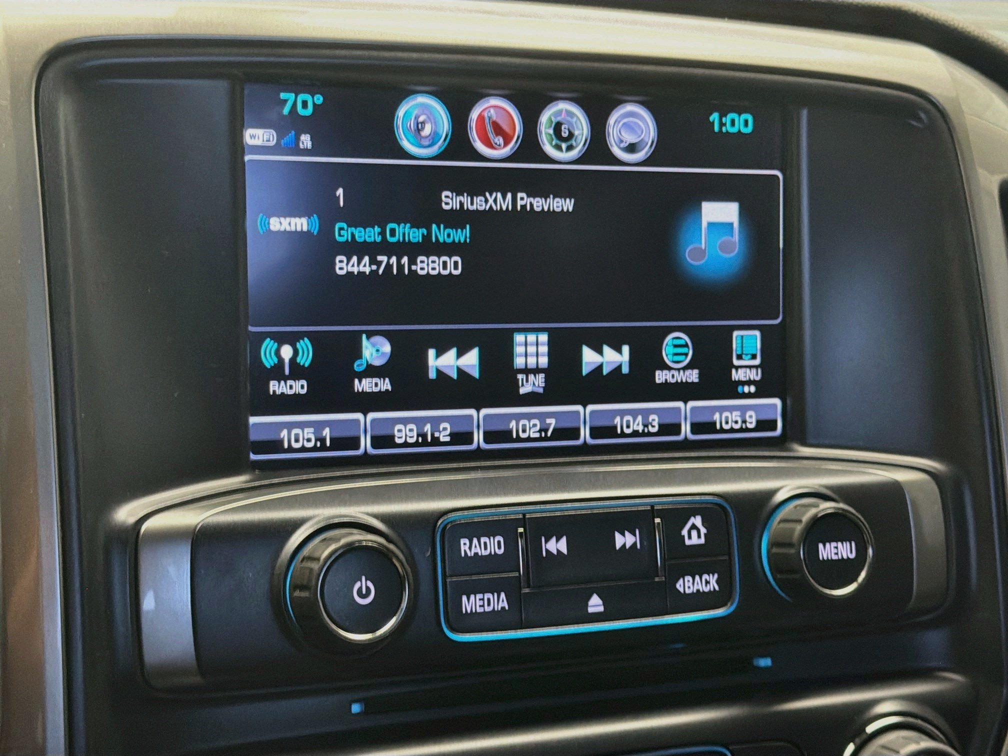 Used 2017 Chevrolet Silverado 1500 LT w/ All Star Edition RWD image 9