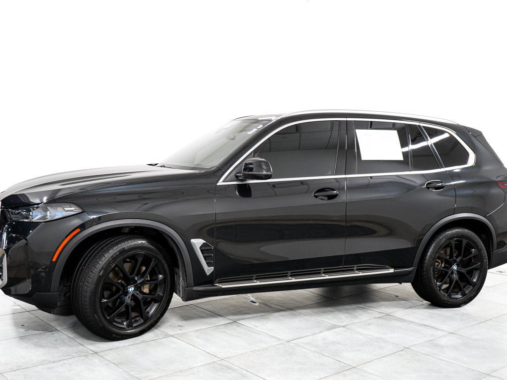 Used 2024 BMW X5 xDrive40i AWD/4WD image 4
