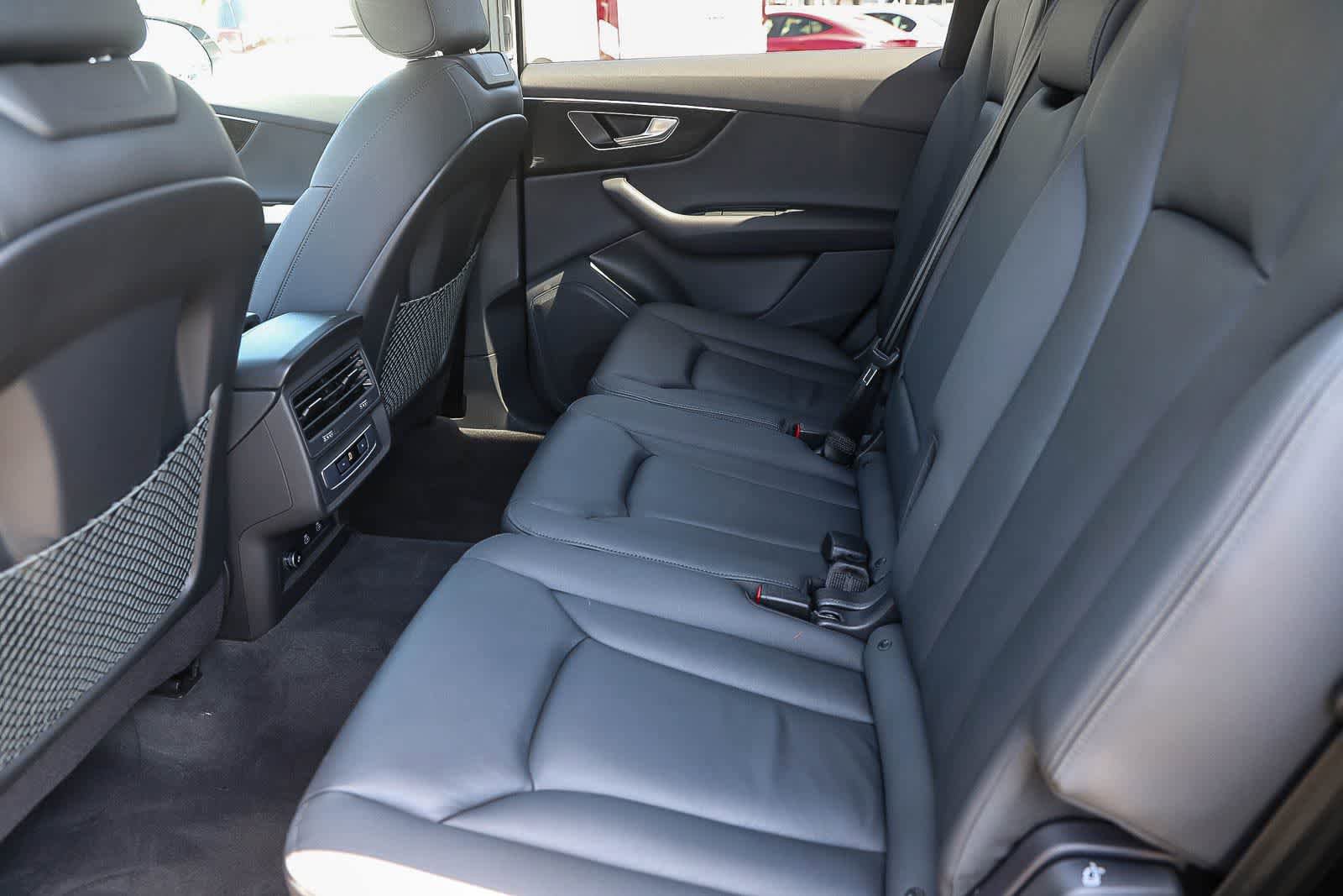 Used 2023 Audi Q7 2.0T Premium AWD/4WD image 15