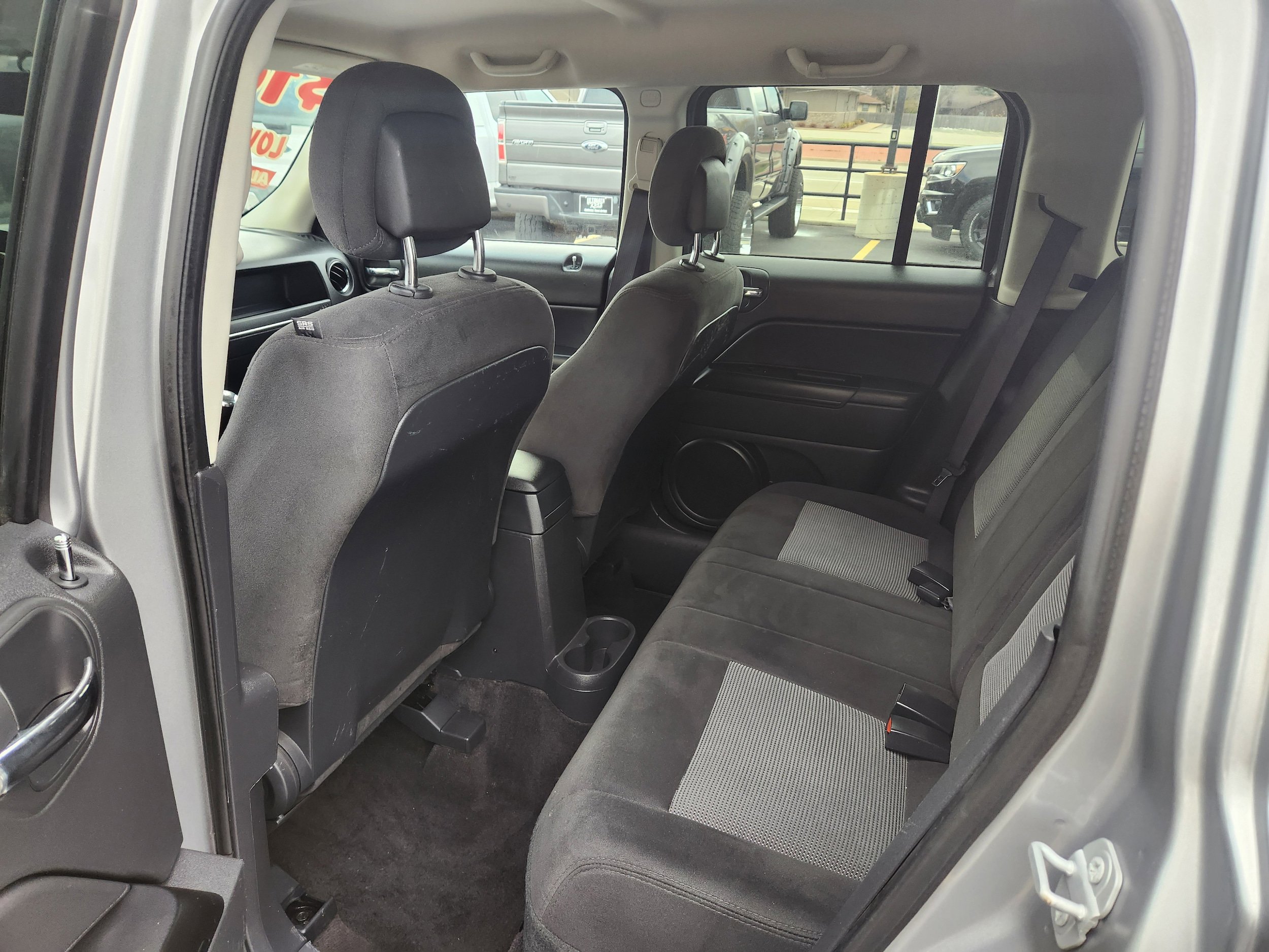 Used 2017 Jeep Patriot Latitude AWD/4WD image 8