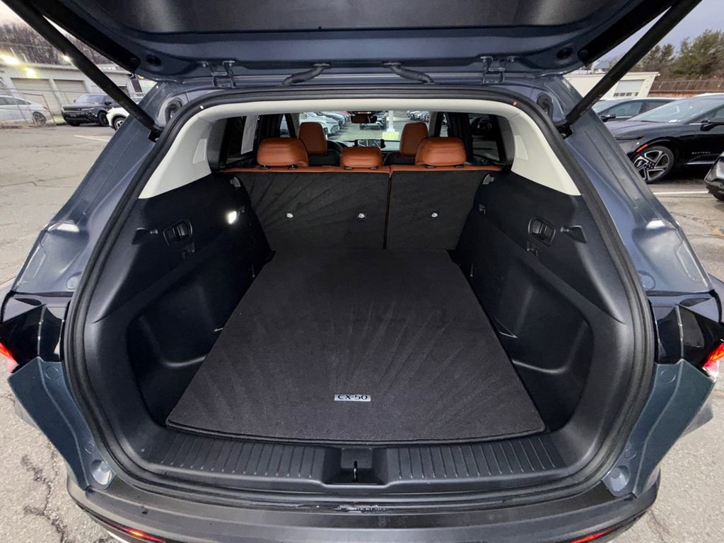 Used 2024 MAZDA CX-50 2.5 Turbo w/ Cargo Package image 24