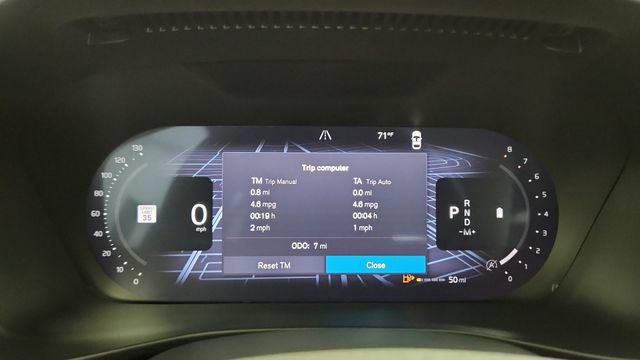Certified 2026 Volvo XC40 B5 Plus w/ Protection Package Premier AWD/4WD image 16