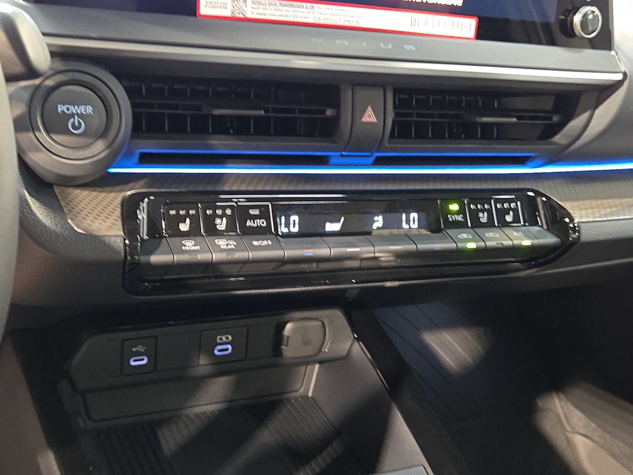 New 2027 Toyota Prius Limited w/ Limited Premium Package FWD image 21