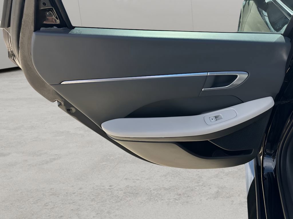 Used 2023 Hyundai Sonata SEL w/ Convenience Package image 27