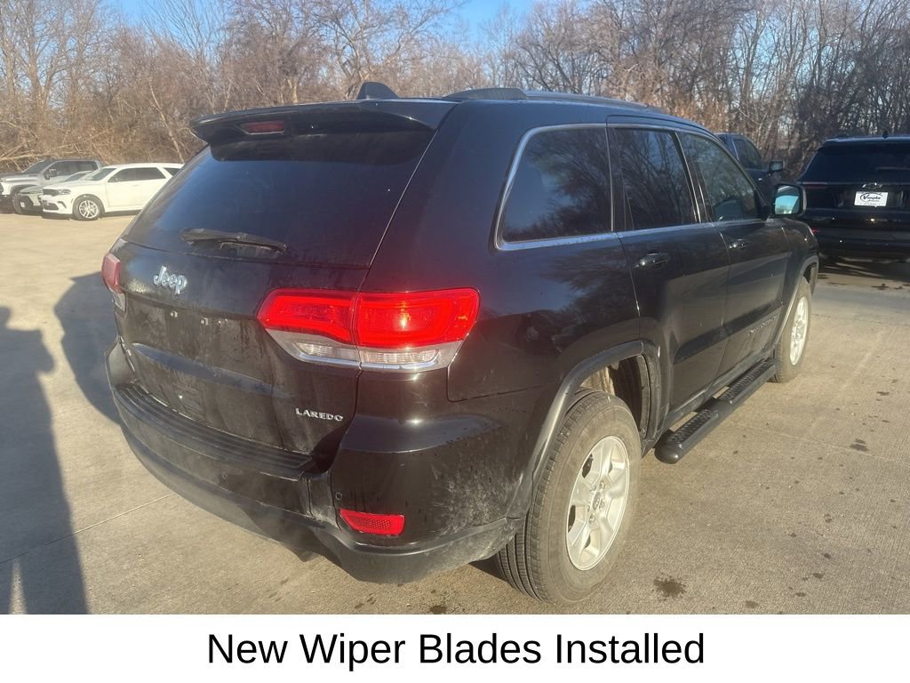 Used 2017 Jeep Grand Cherokee Laredo w/ Quick Order Package 23E image 8