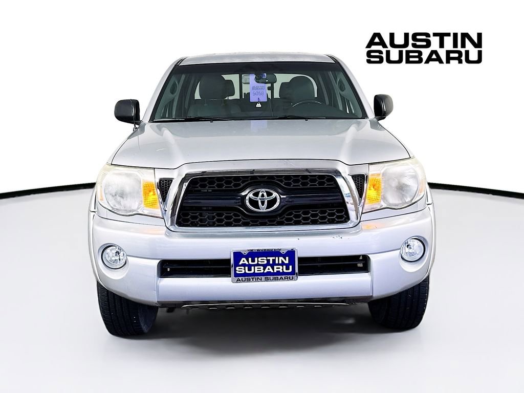 Used 2011 Toyota Tacoma PreRunner w/ SR5 Pkg #2 RWD image 2