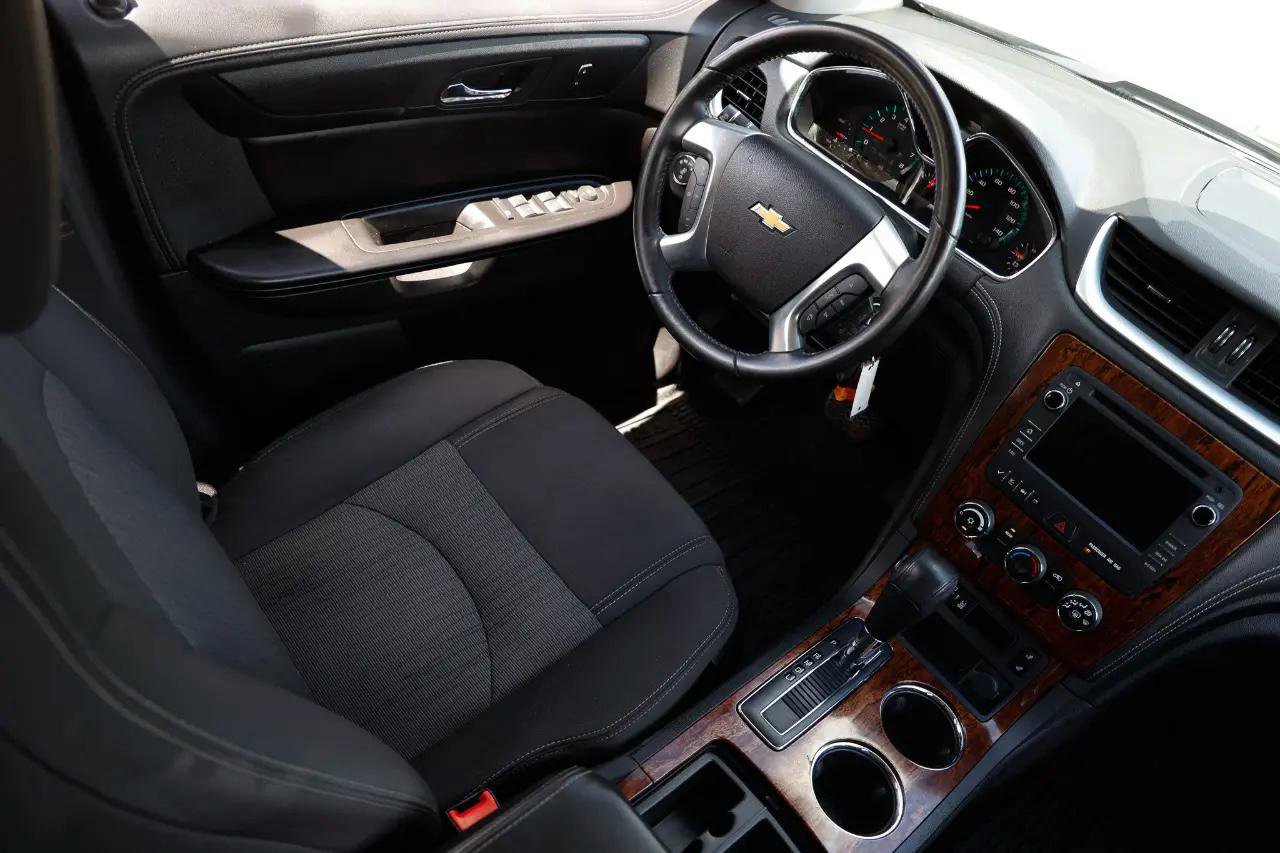Used 2014 Chevrolet Traverse LT w/ All-Star Edition image 18