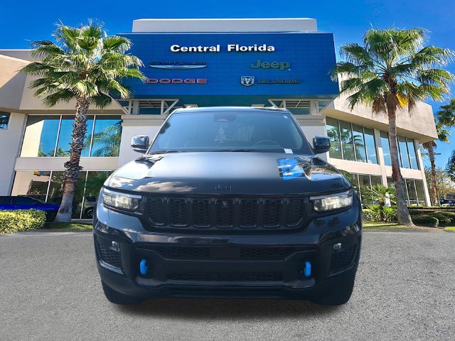 Used 2022 Jeep Grand Cherokee Trailhawk AWD/4WD image 3