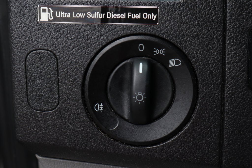 Used 2016 Mercedes-Benz Sprinter 2500 image 20