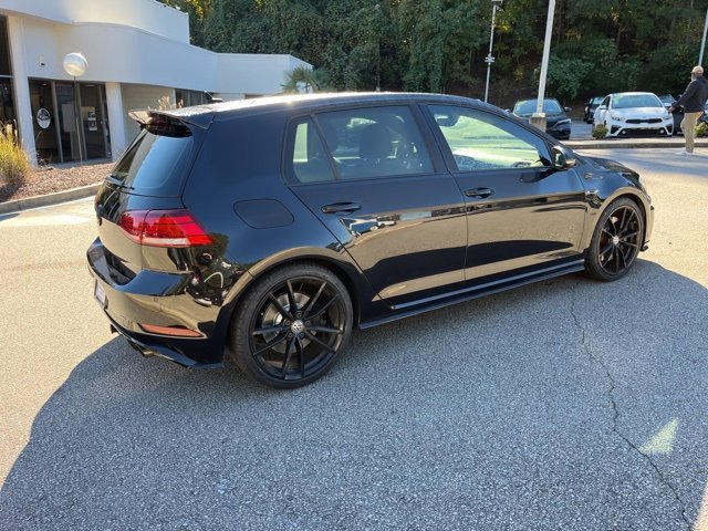 Used 2018 Volkswagen Golf R 4-Door image 3