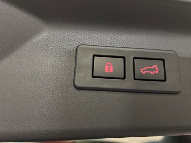 Certified 2025 Subaru Forester Touring w/ Protection Package image 68