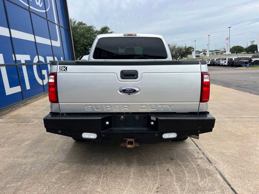 Used 2016 Ford F250 XLT w/ XLT Premium Package AWD/4WD image 7
