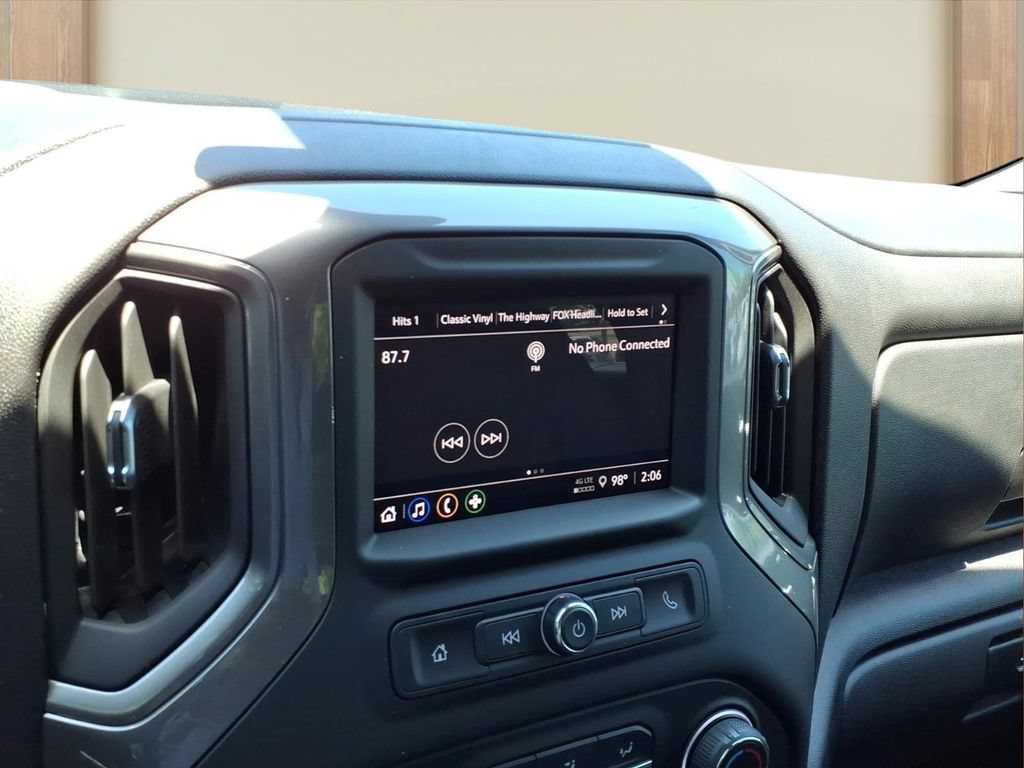 New 2026 Chevrolet Silverado 2500 Custom w/ Custom Value Package AWD/4WD image 4