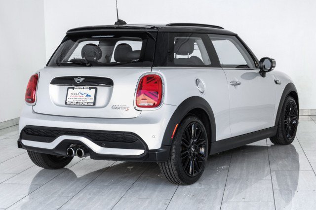 Used 2022 MINI Cooper S FWD image 6