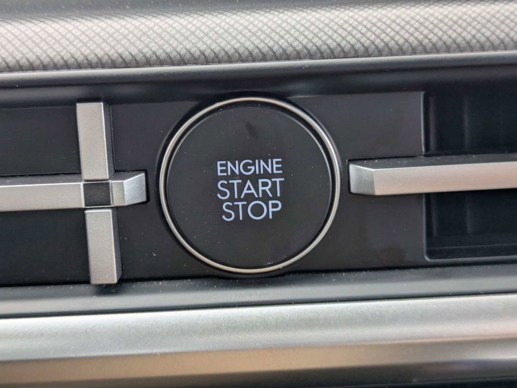 Used 2026 Hyundai Santa Fe SEL image 36