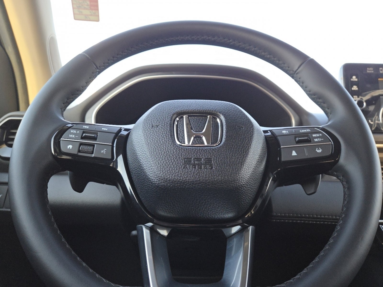 Used 2025 Honda Pilot EX-L image 26