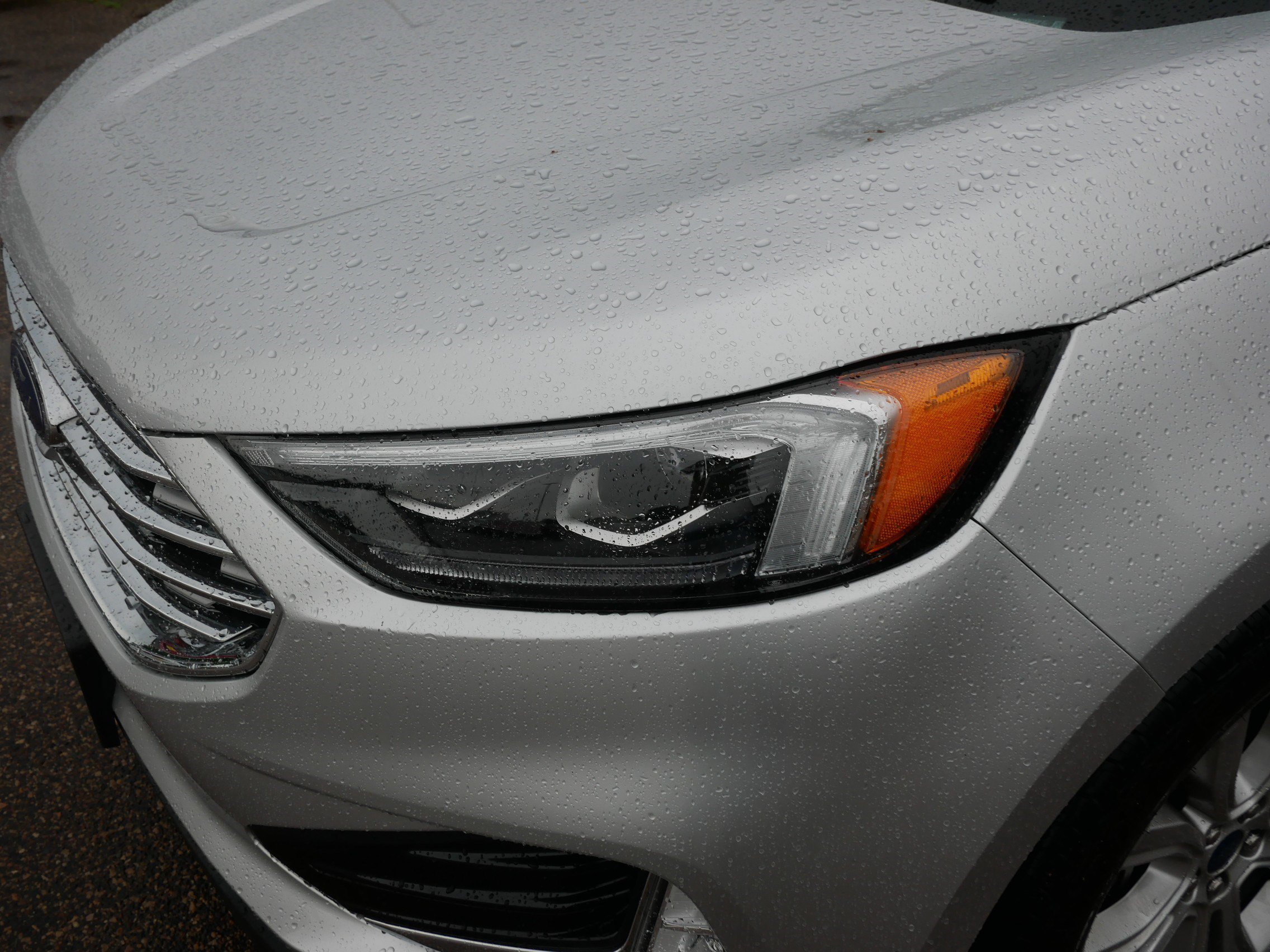 Certified 2019 Ford Edge Titanium w/ Equipment Group 301A AWD/4WD image 16