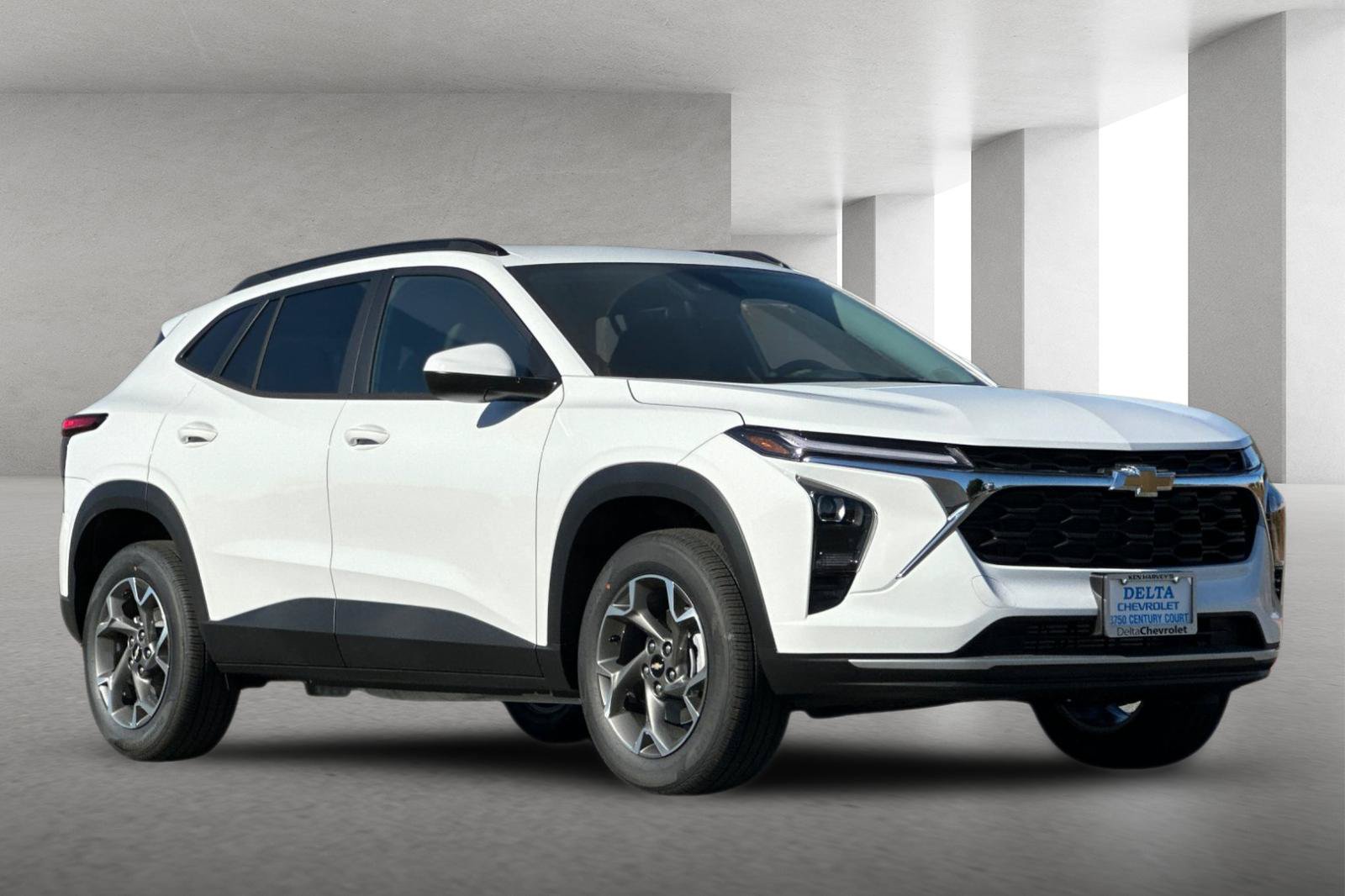 New 2026 Chevrolet Trax LT FWD image 2