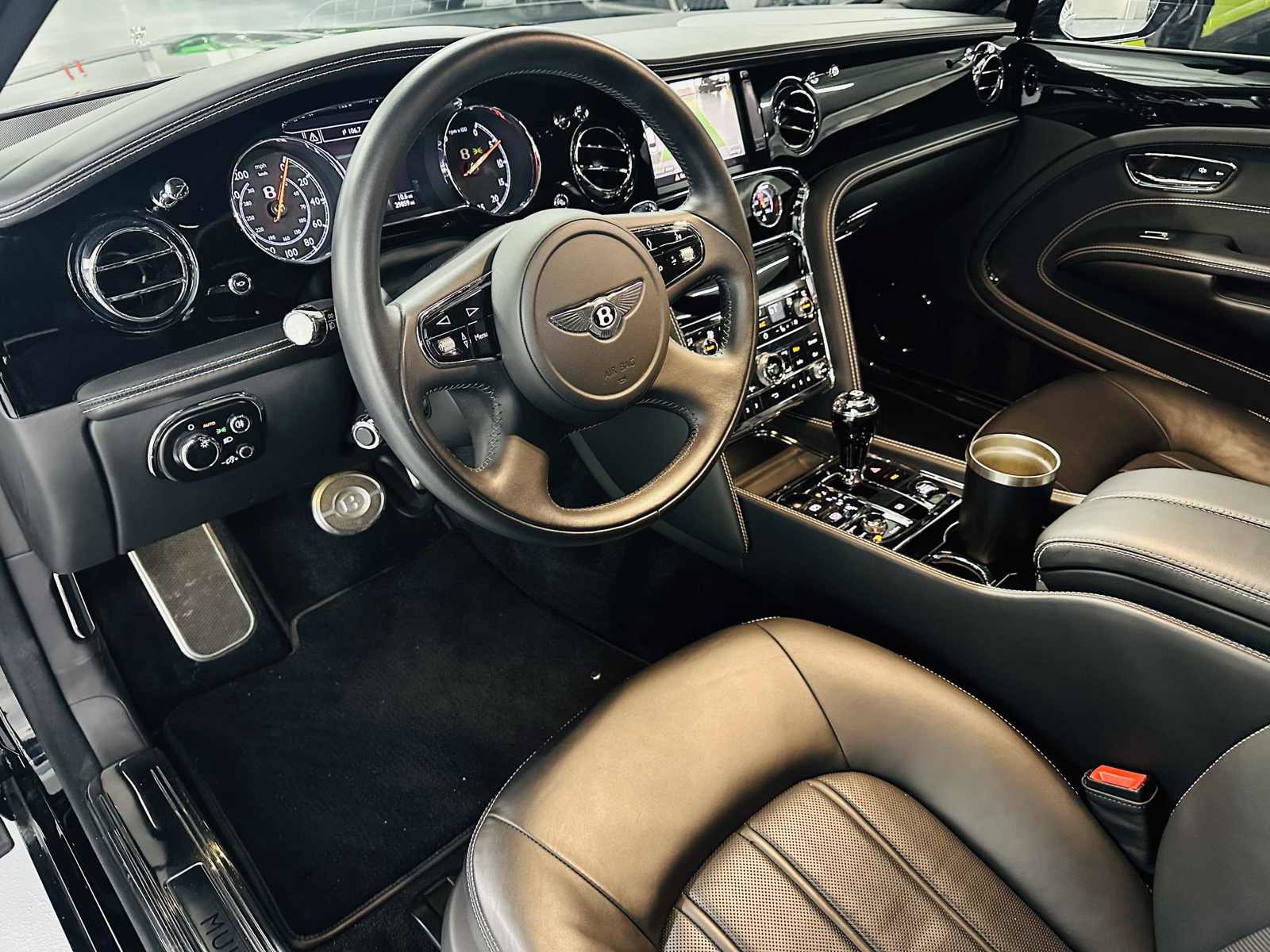 Used 2016 Bentley Mulsanne image 7