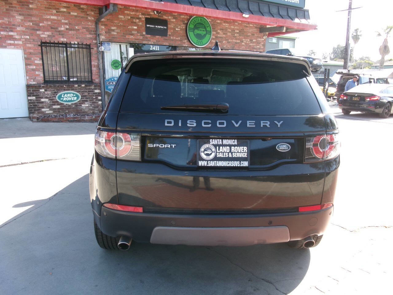 Used 2019 Land Rover Discovery Sport SE AWD/4WD image 5